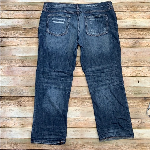 Refuge Distressed Denim Capris - Picture 5 of 6